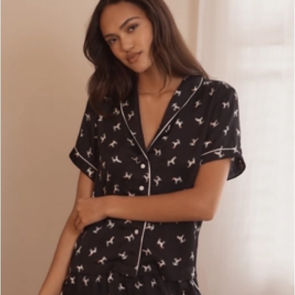 Anthropologie Lyrebird Silky Patterned Pajama Top Lounge Shirt DOG PRINT XL NWT
